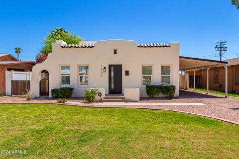 Single Family Residence in Phoenix AZ 1609 MONTECITO Avenue.jpg