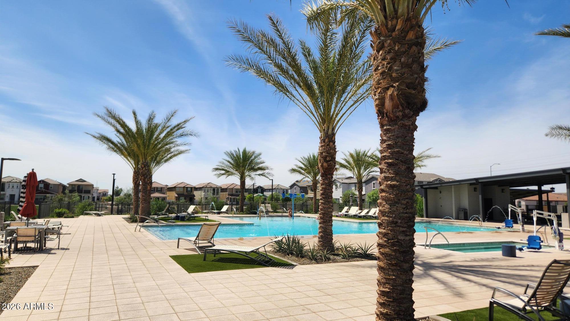 8149 E PETUNIA Avenue 1046