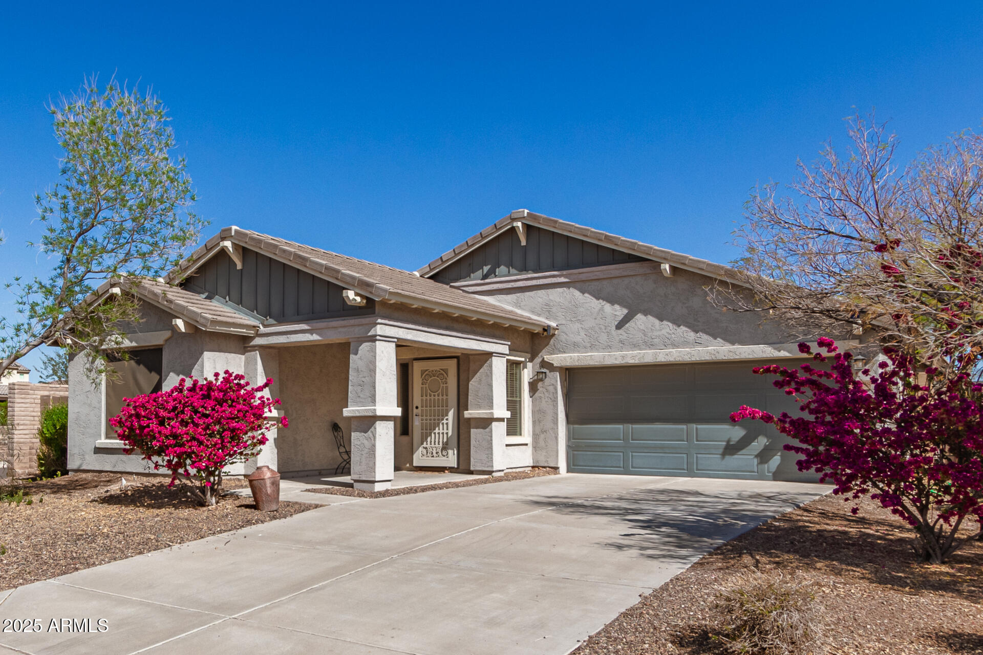 12788 W CHUCKS Avenue