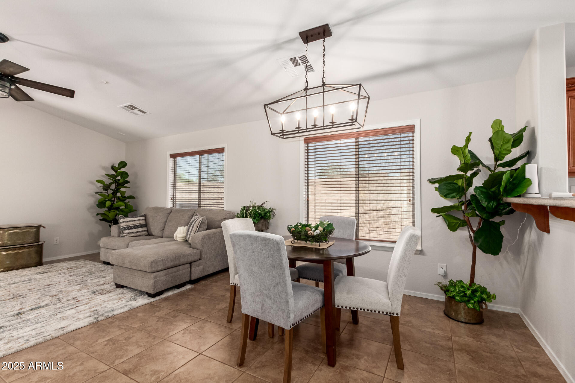 12788 W CHUCKS Avenue