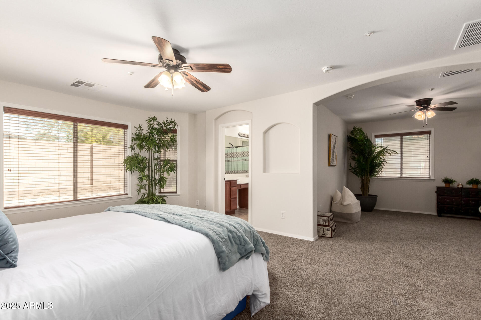 12788 W CHUCKS Avenue