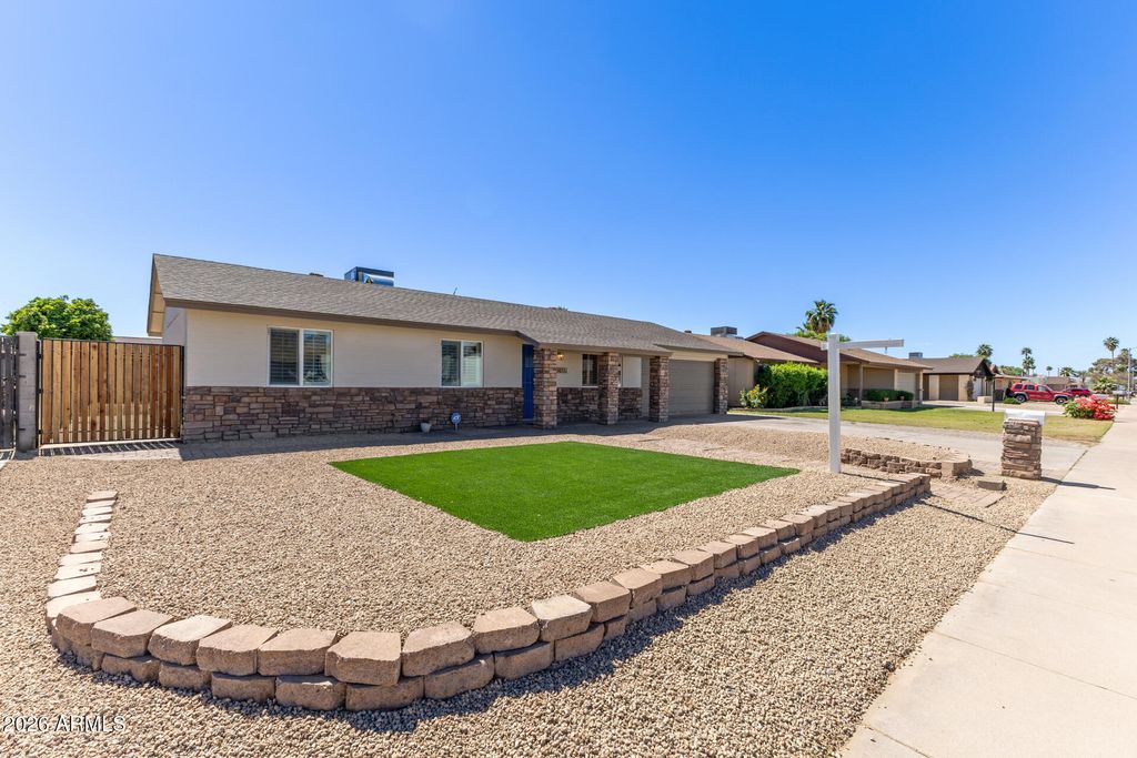 Photo of 4013 W Yucca Street, Phoenix, AZ 85029 (MLS # 7001141)