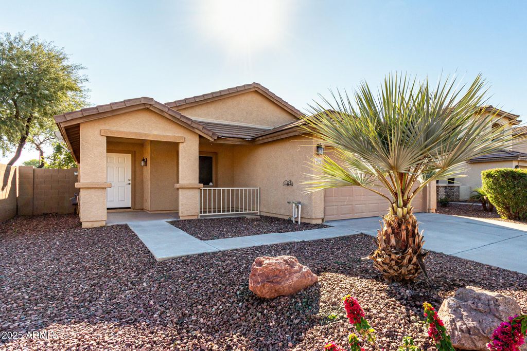 Photo of 42219 W Calle Street, Maricopa, AZ 85138 (MLS # 6953694)