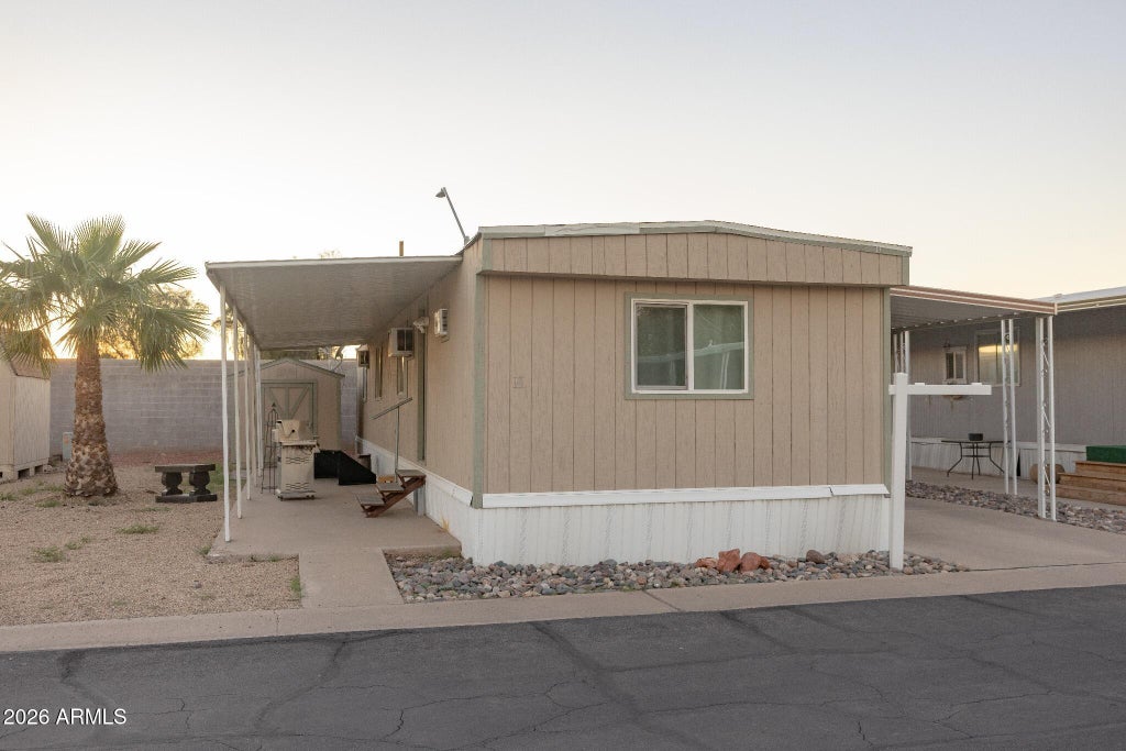 Photo of 8401 N 67th Avenue #11, Glendale, AZ 85304 (MLS # 7073512)