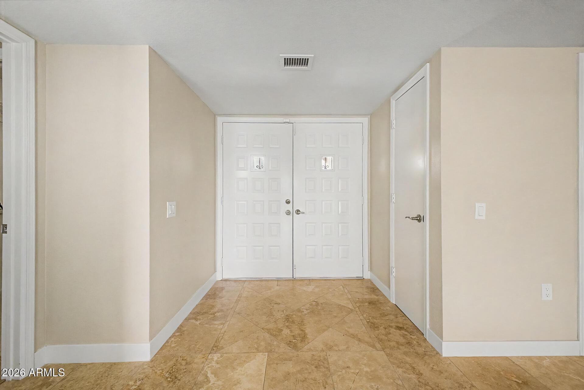 12322 W FOXFIRE Drive