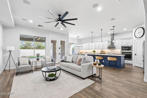 6858 W PEAK VIEW Road Peoria AZ 85383