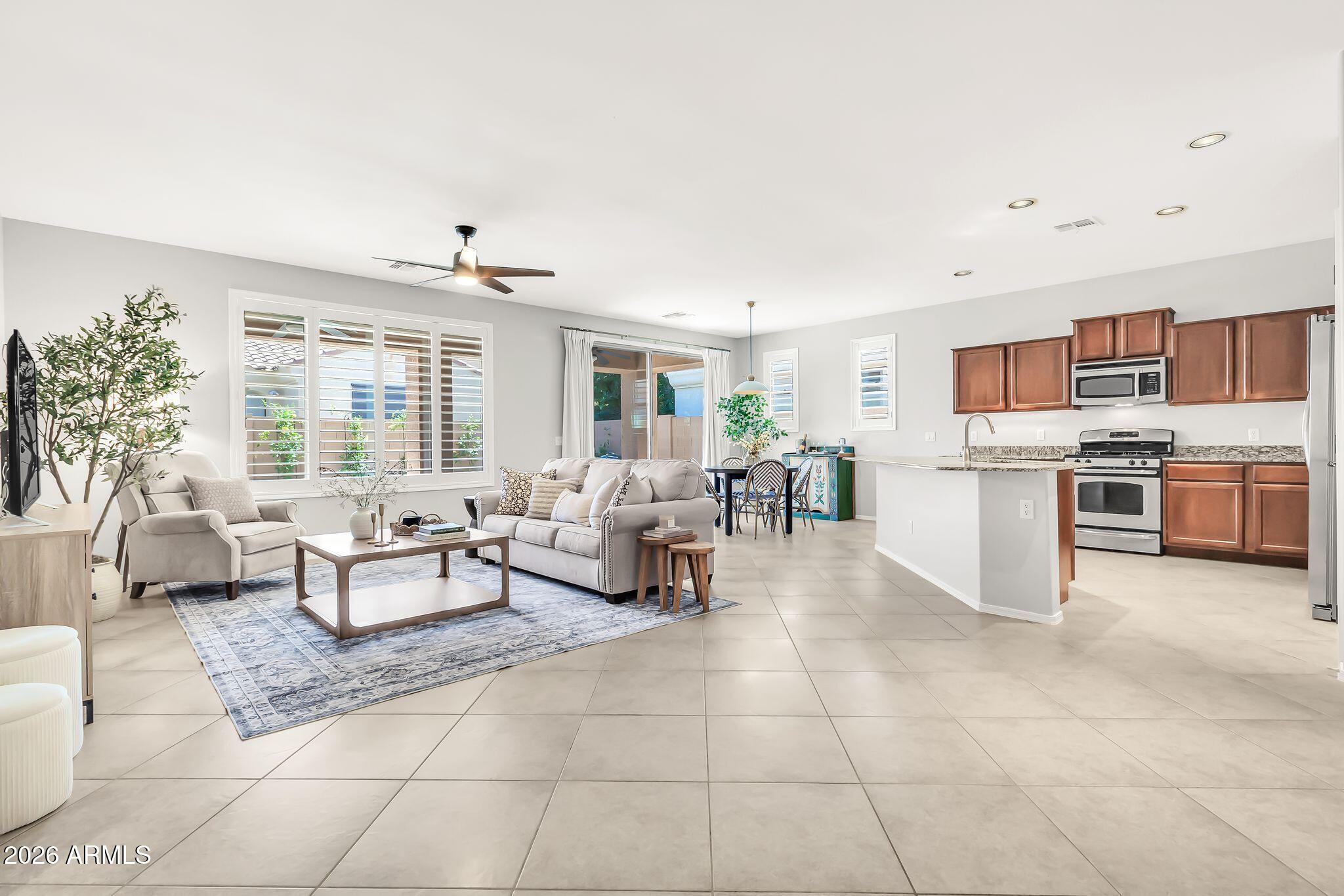 3391 S SUNLAND Drive