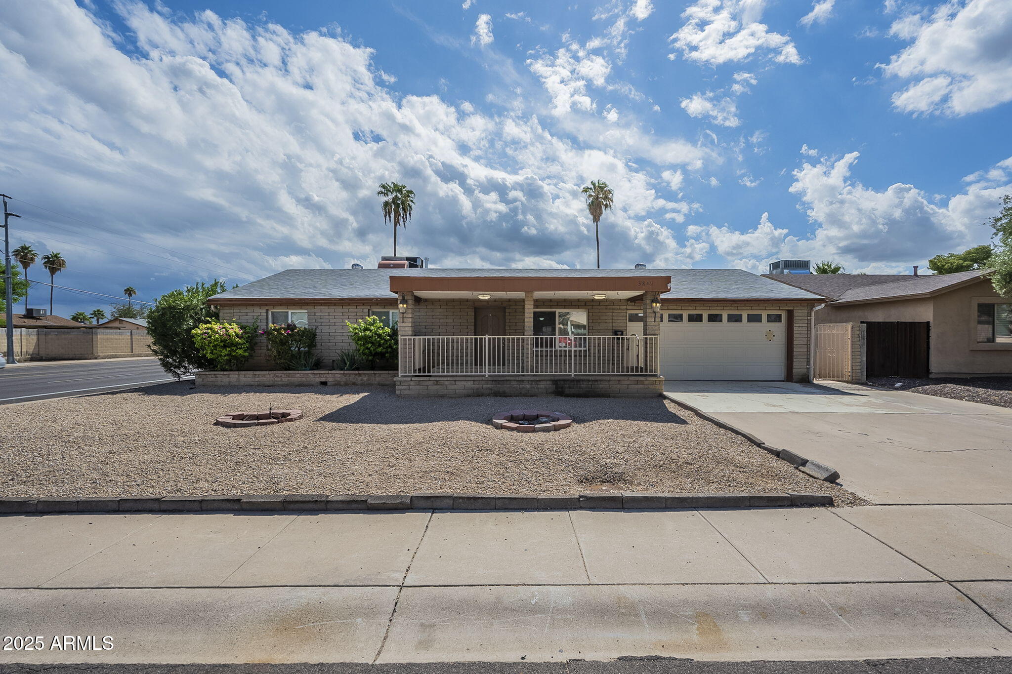 3849 E SHEENA Drive