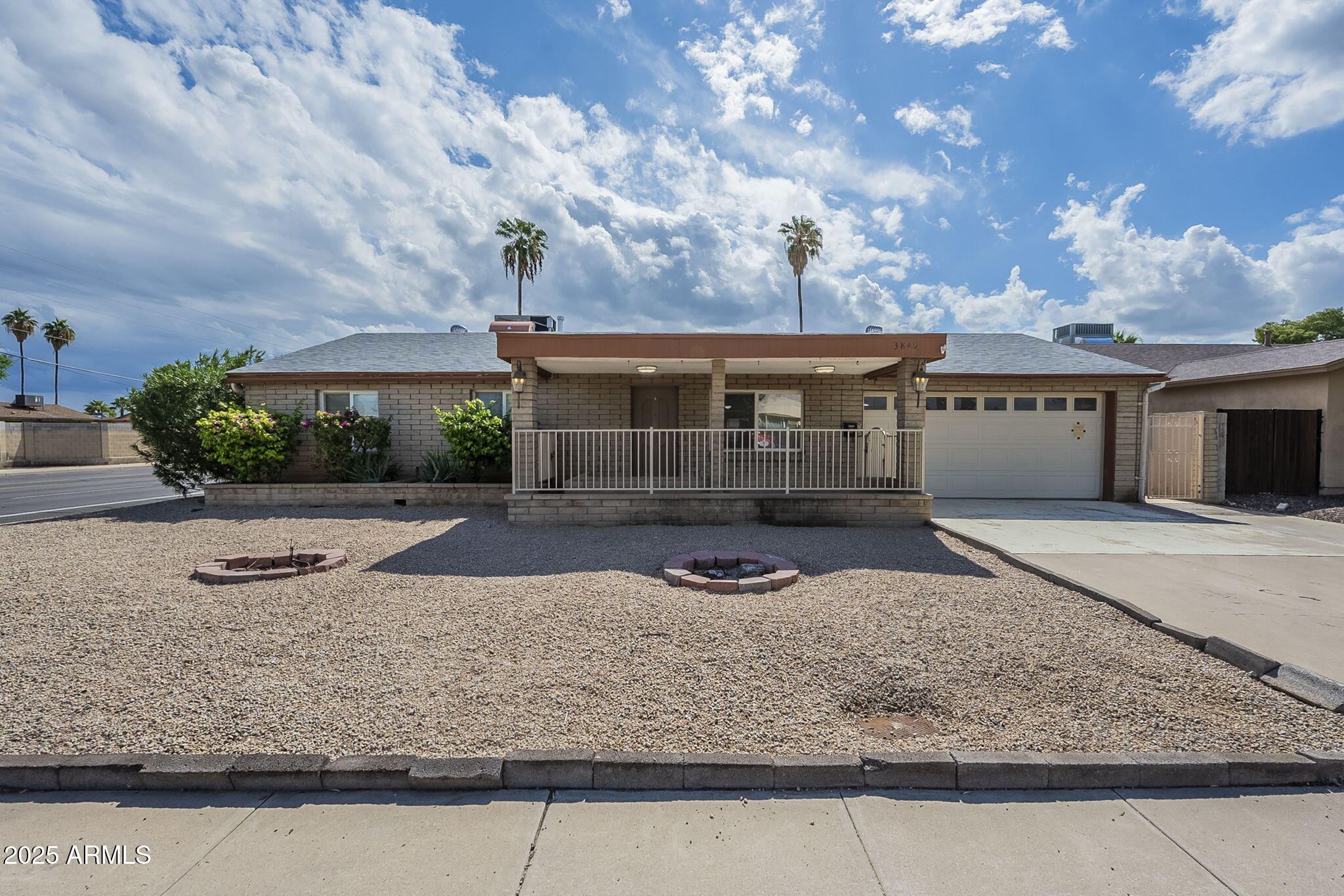 3849 E SHEENA Drive