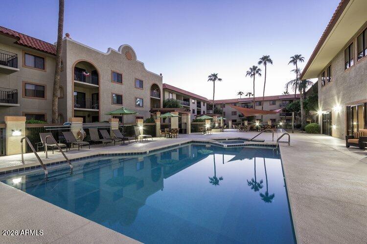 10330 W THUNDERBIRD Boulevard C207