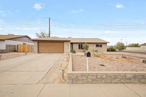 Property photo of 638 W Paseo Way, Tempe, AZ 85283