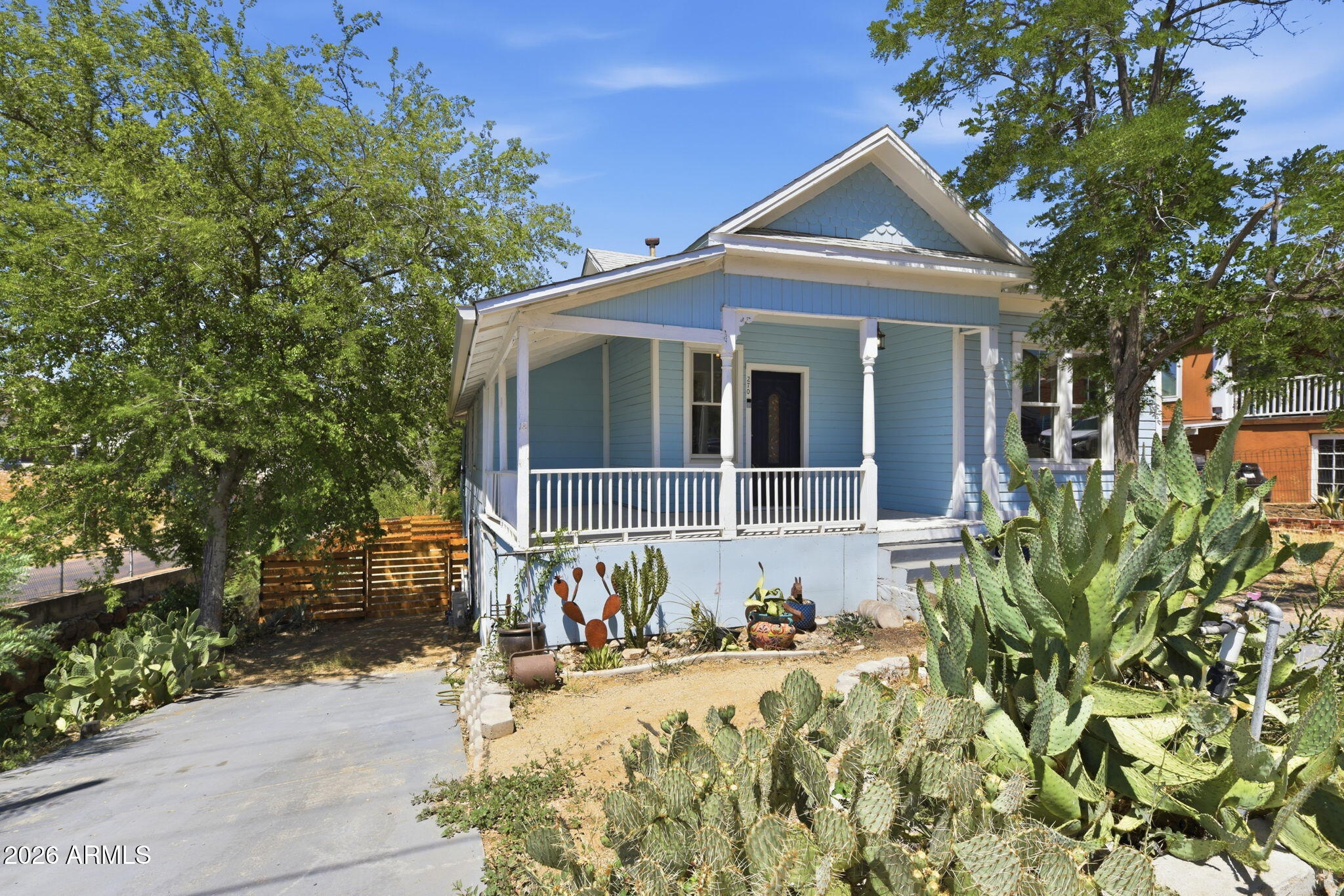 Homes for Sale in Queen Creek Arizona 4 270 S SUTHERLAND Street