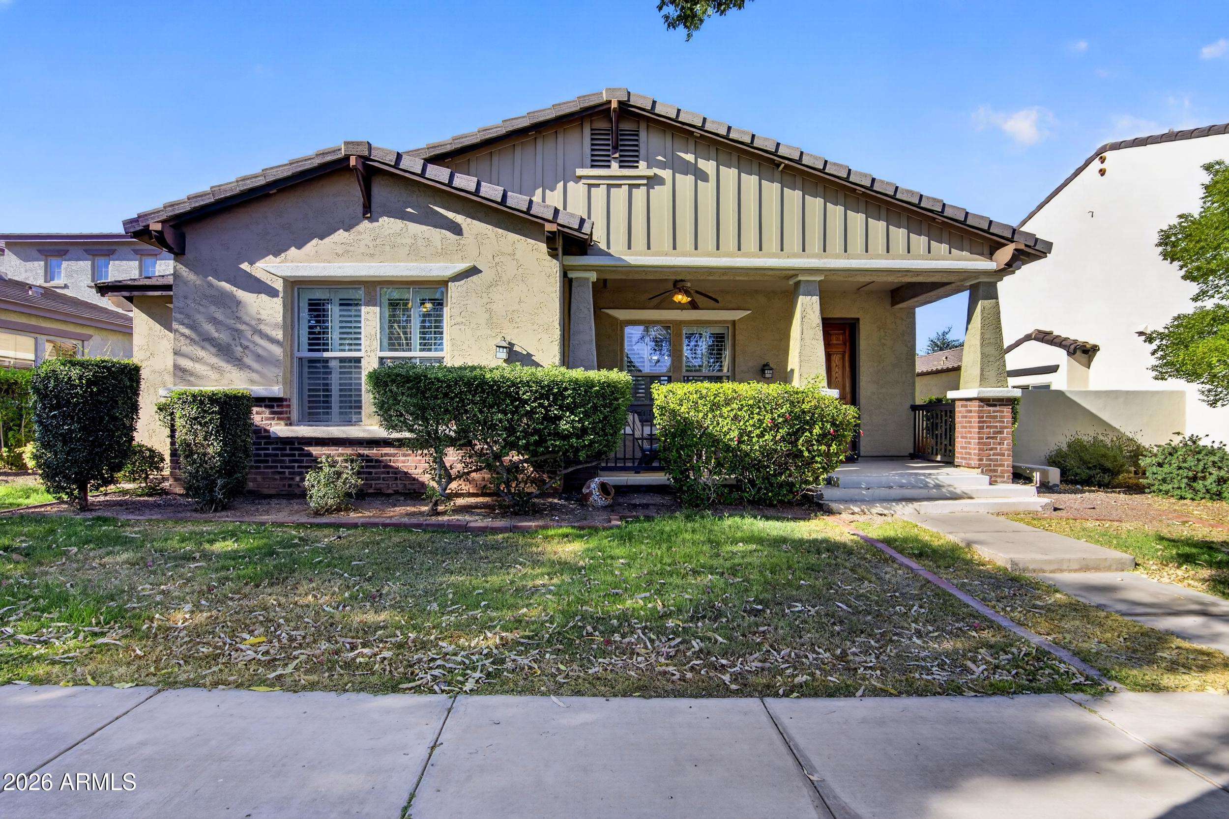 20418 W SHADOW Street