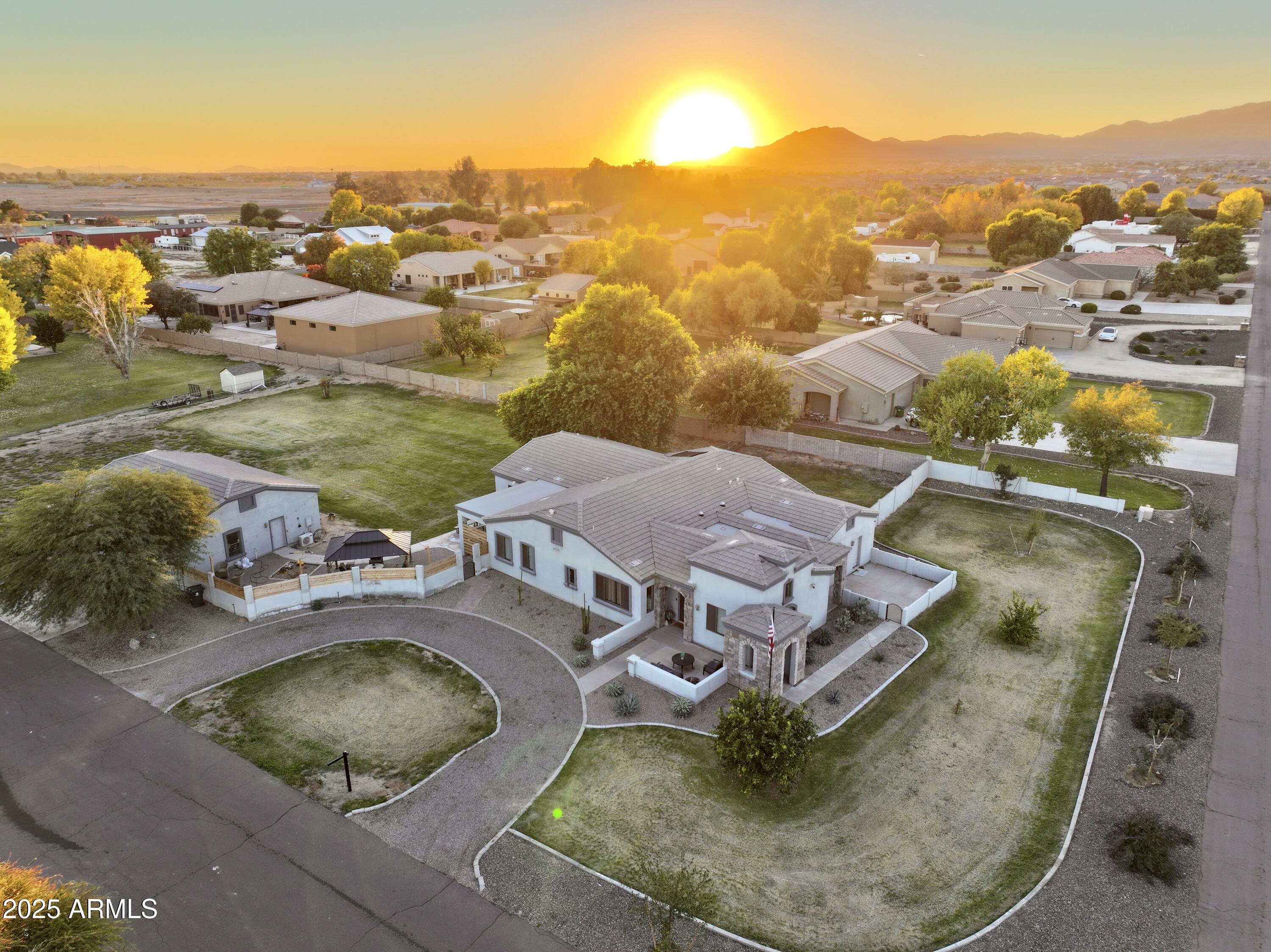 18811 W COLLEGE Drive