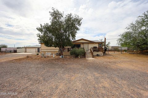 Photo of 880 E 4th Avenue, Apache Junction, AZ 85119 (MLS # 7013950)