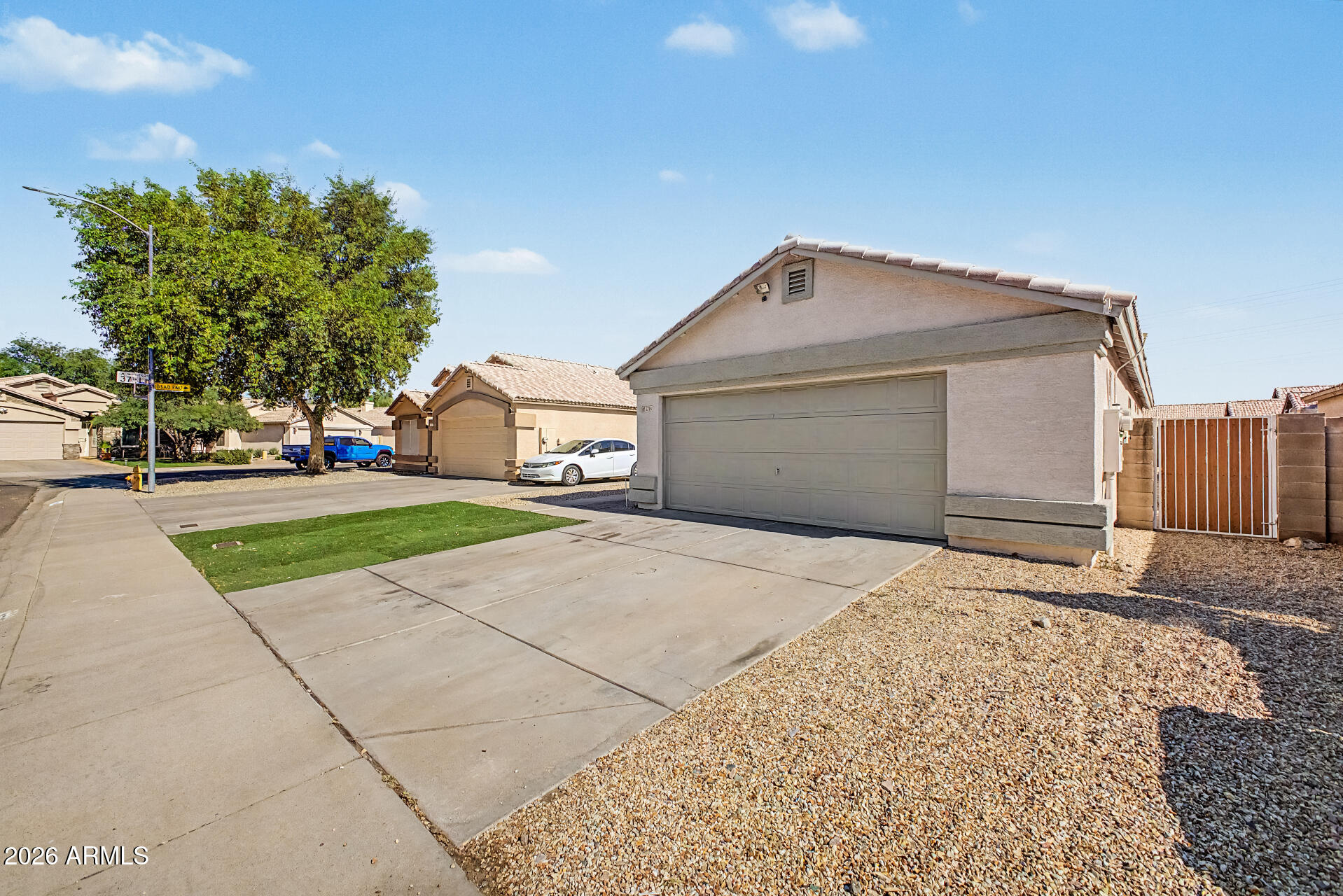 3715 W CHAMA Drive