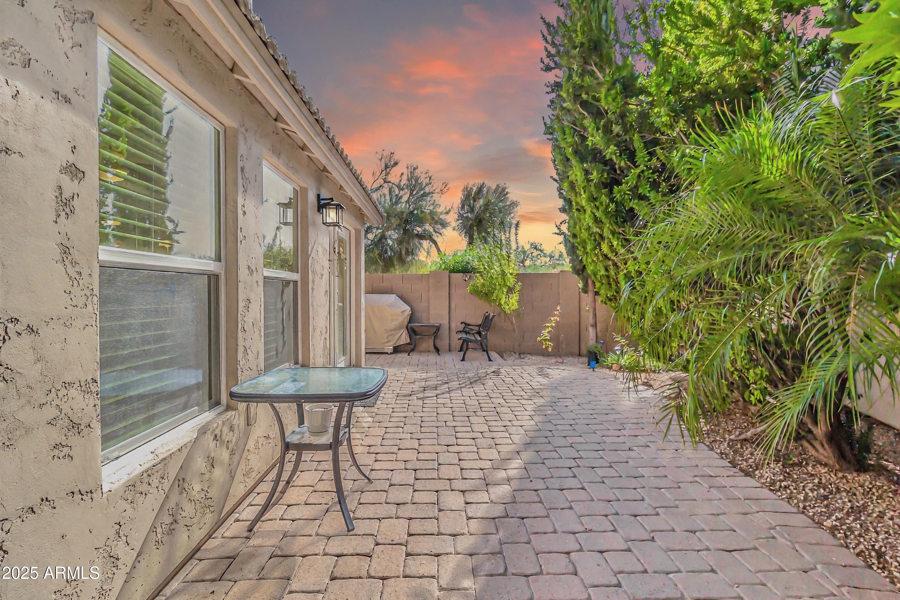 Homes for Sale in Queen Creek Arizona 3 1639 S LARAMIE --