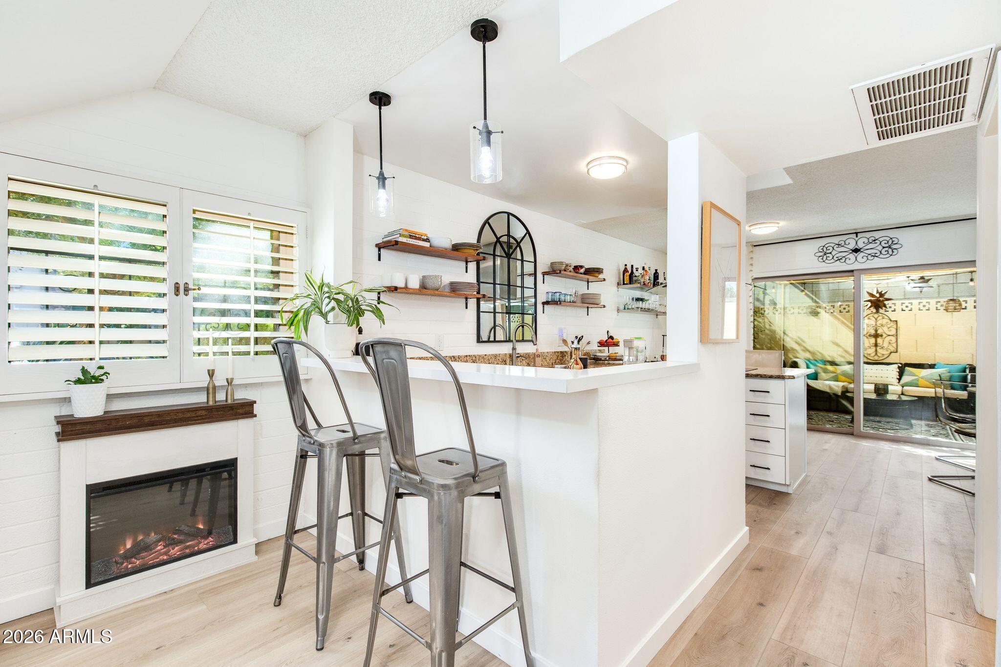 4846 N WOODMERE FAIRWAY -- 1