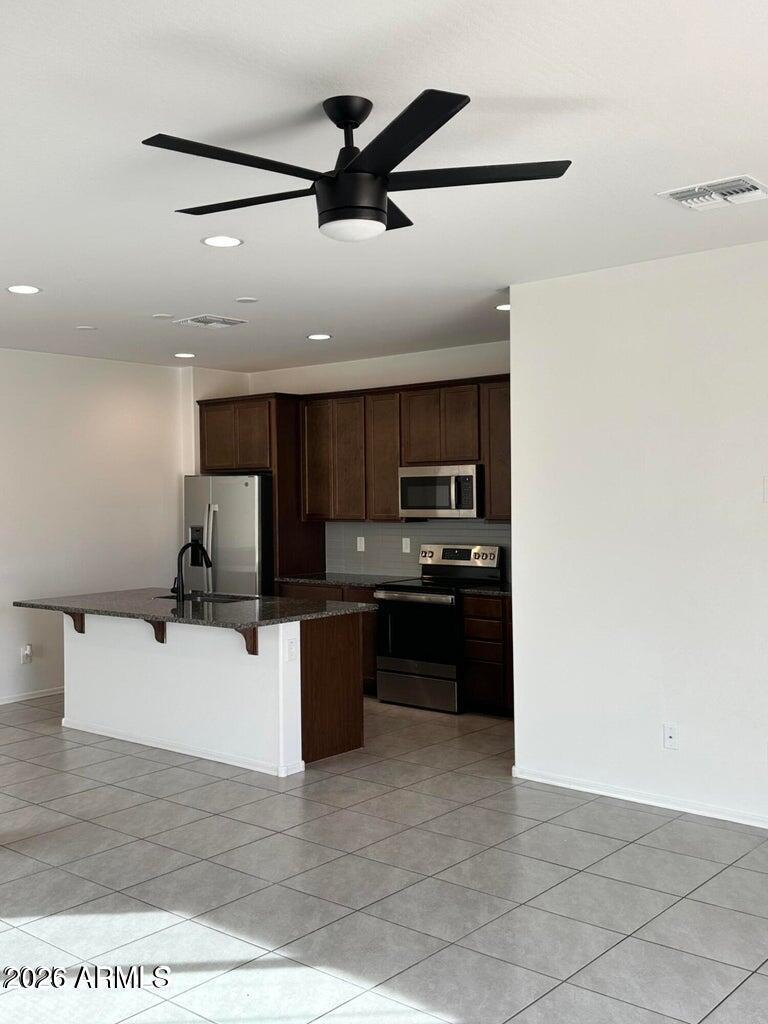 122 S SIENA Lane