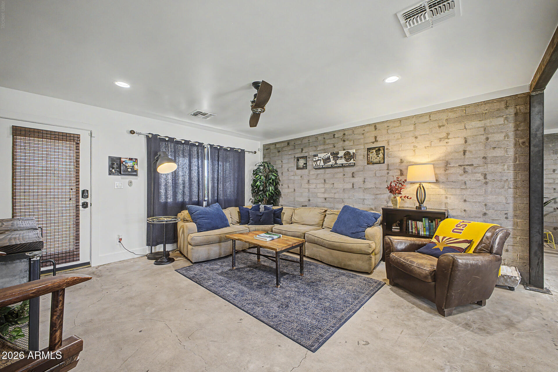 1031 W 12TH Place