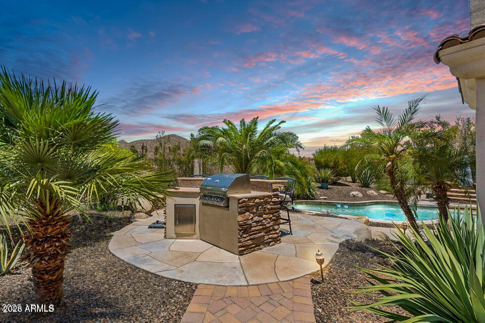 8540 E MCDOWELL Road 10