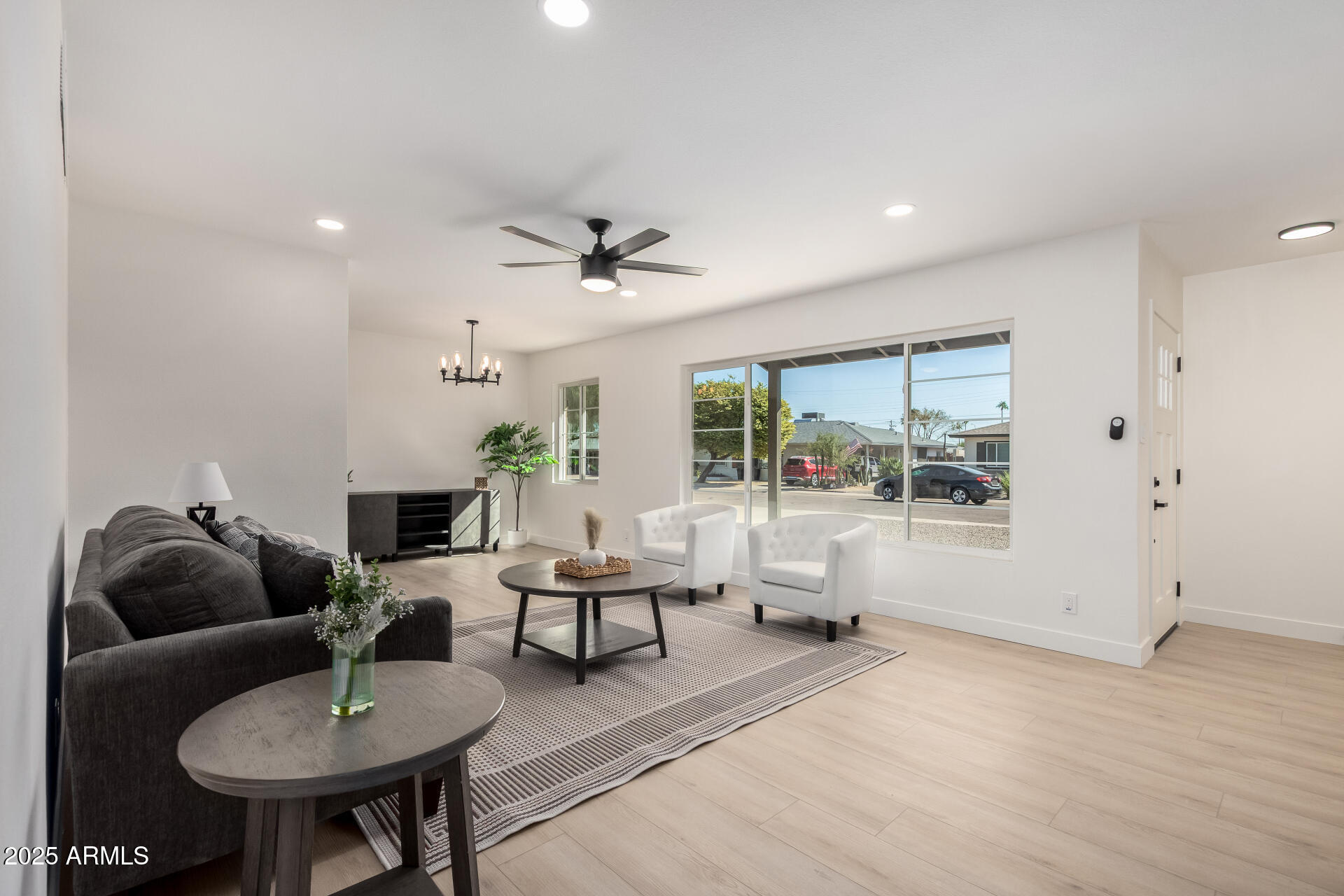 Homes for Sale in Queen Creek Arizona 3 6726 E CORONADO Road