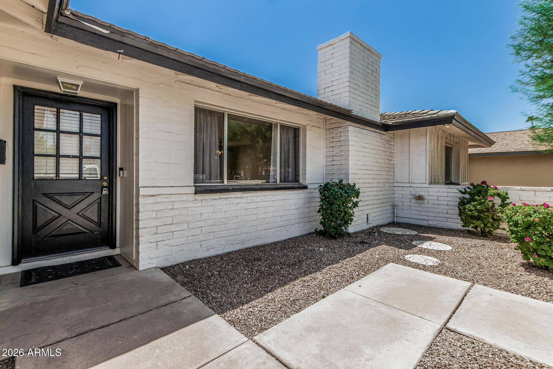 1213 E Riviera Drive