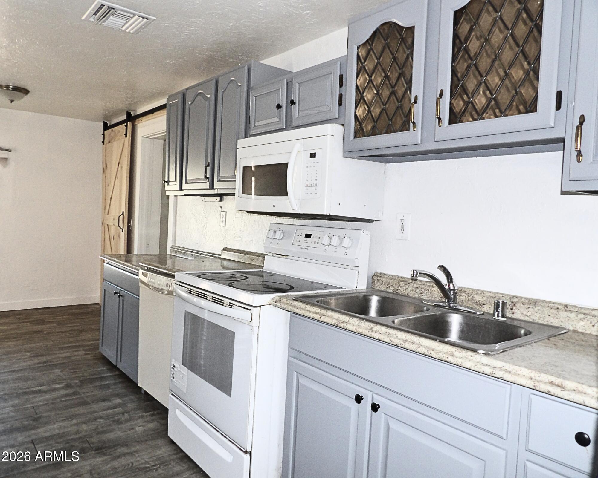 1115 W Ironwood Drive