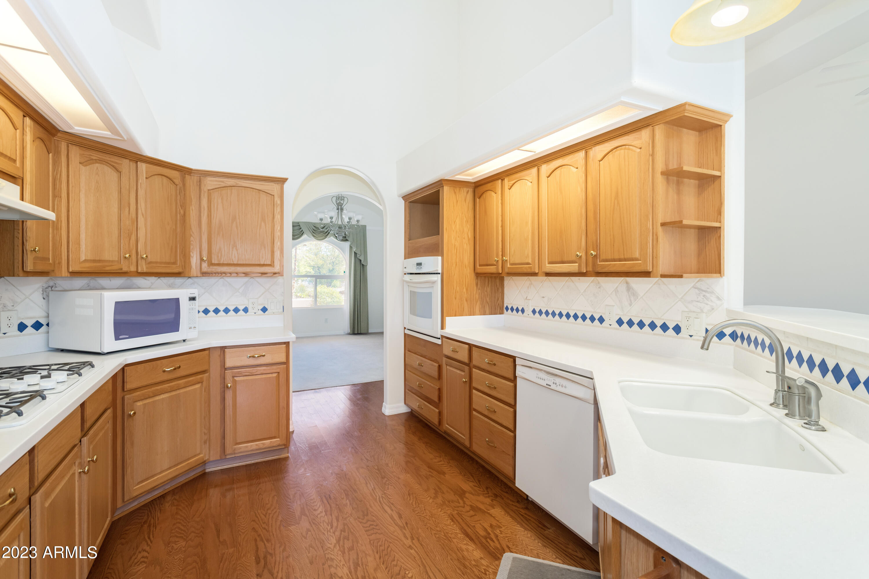 MOUNTAIN SHADOWS PHASE D - Residential