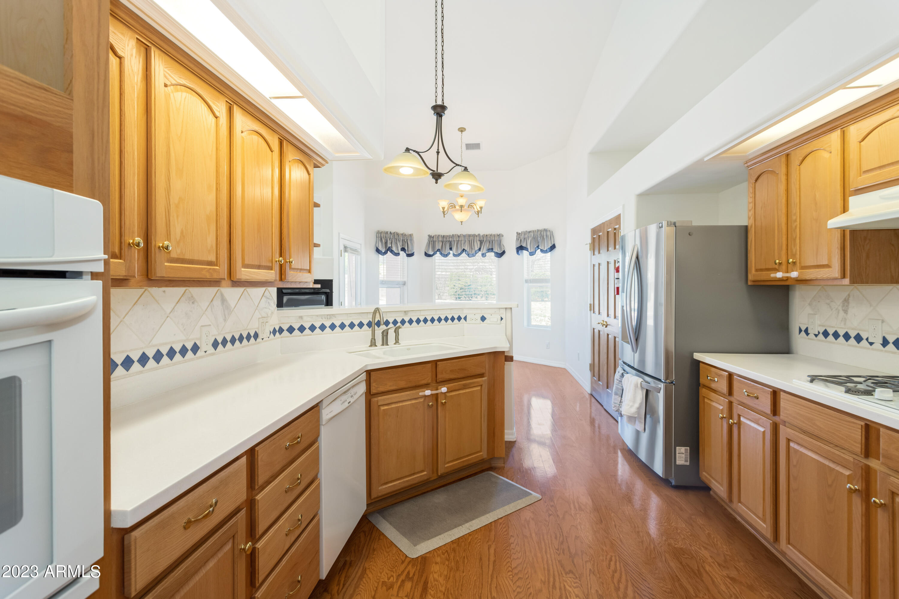 MOUNTAIN SHADOWS PHASE D - Residential