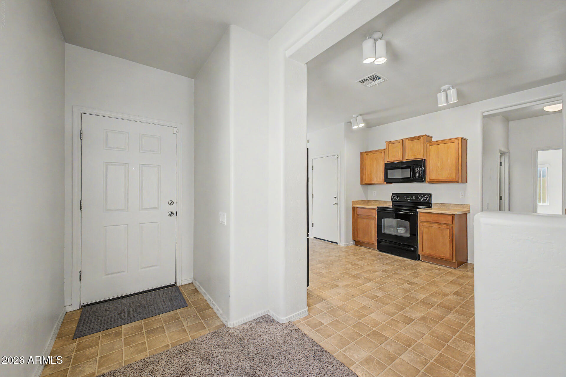 5418 W Carson Road