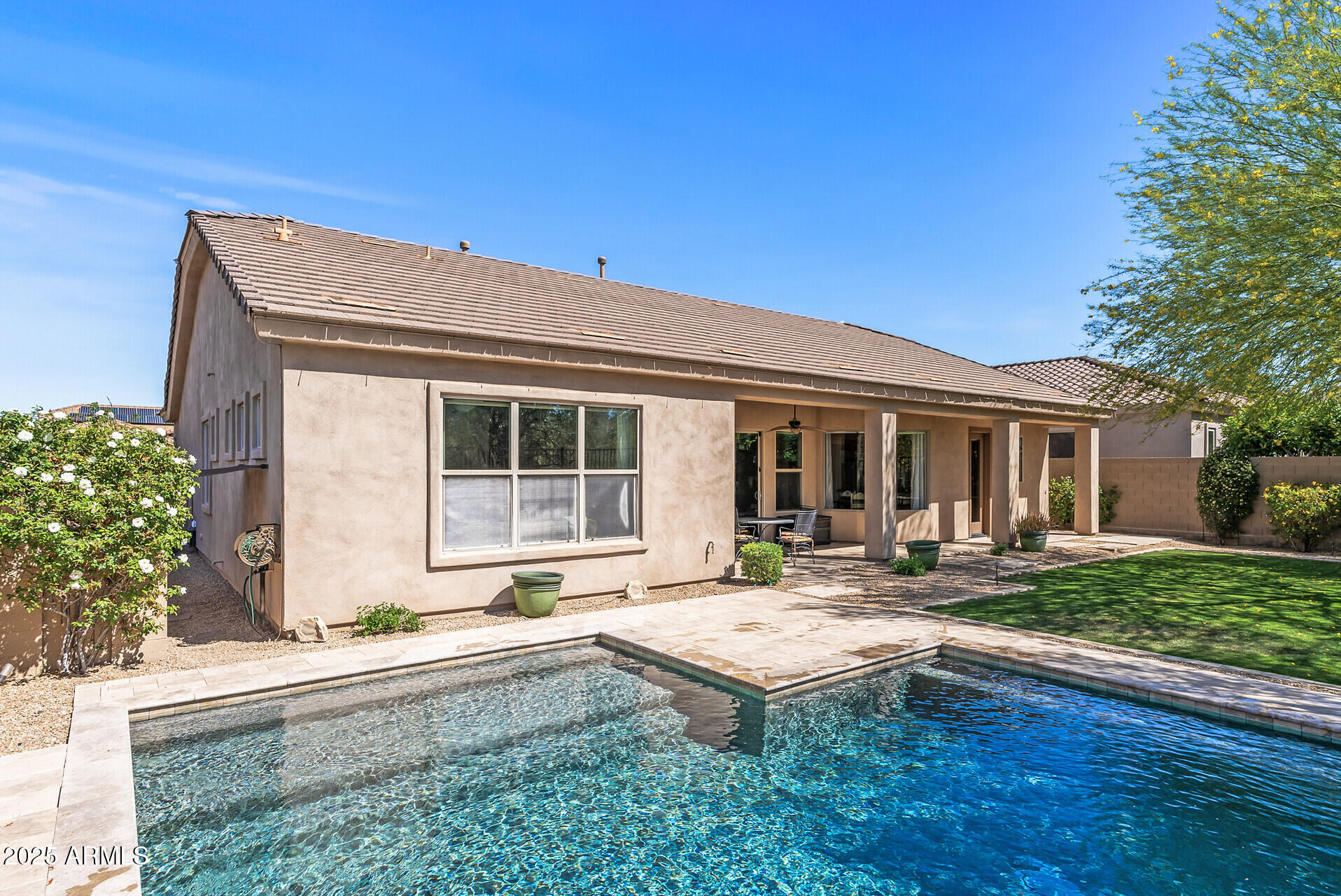 5813 E ASHLER HILLS Drive