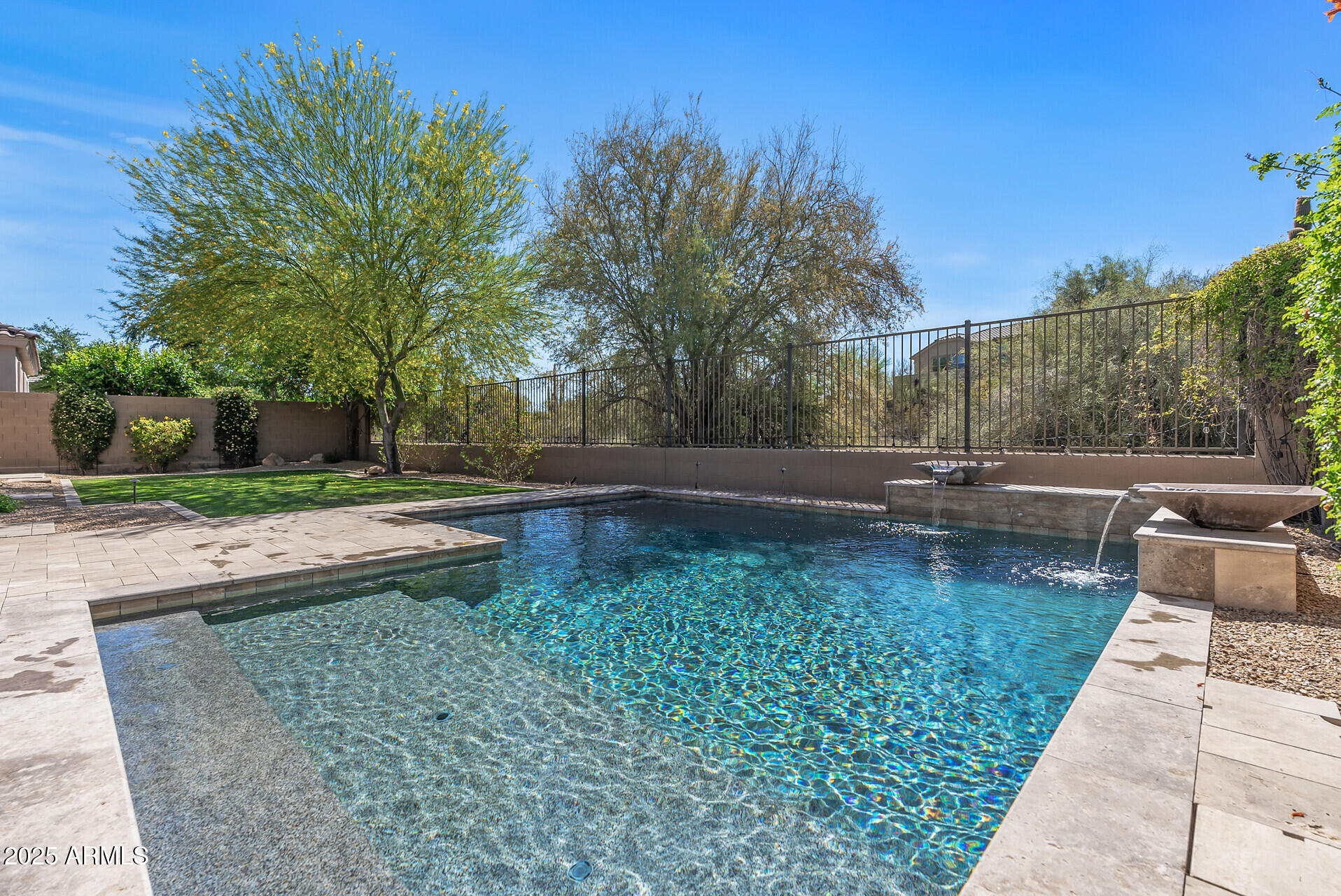 5813 E ASHLER HILLS Drive