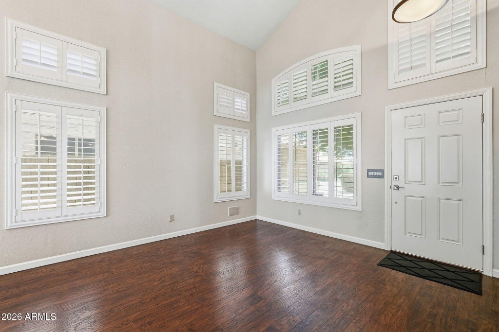 Photo of 462 W Colt Road, Tempe, AZ 85284 (MLS # 7088806)