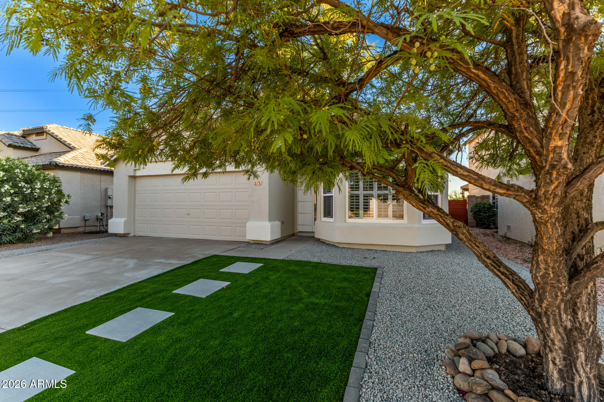 2131 E ROCKWOOD Drive