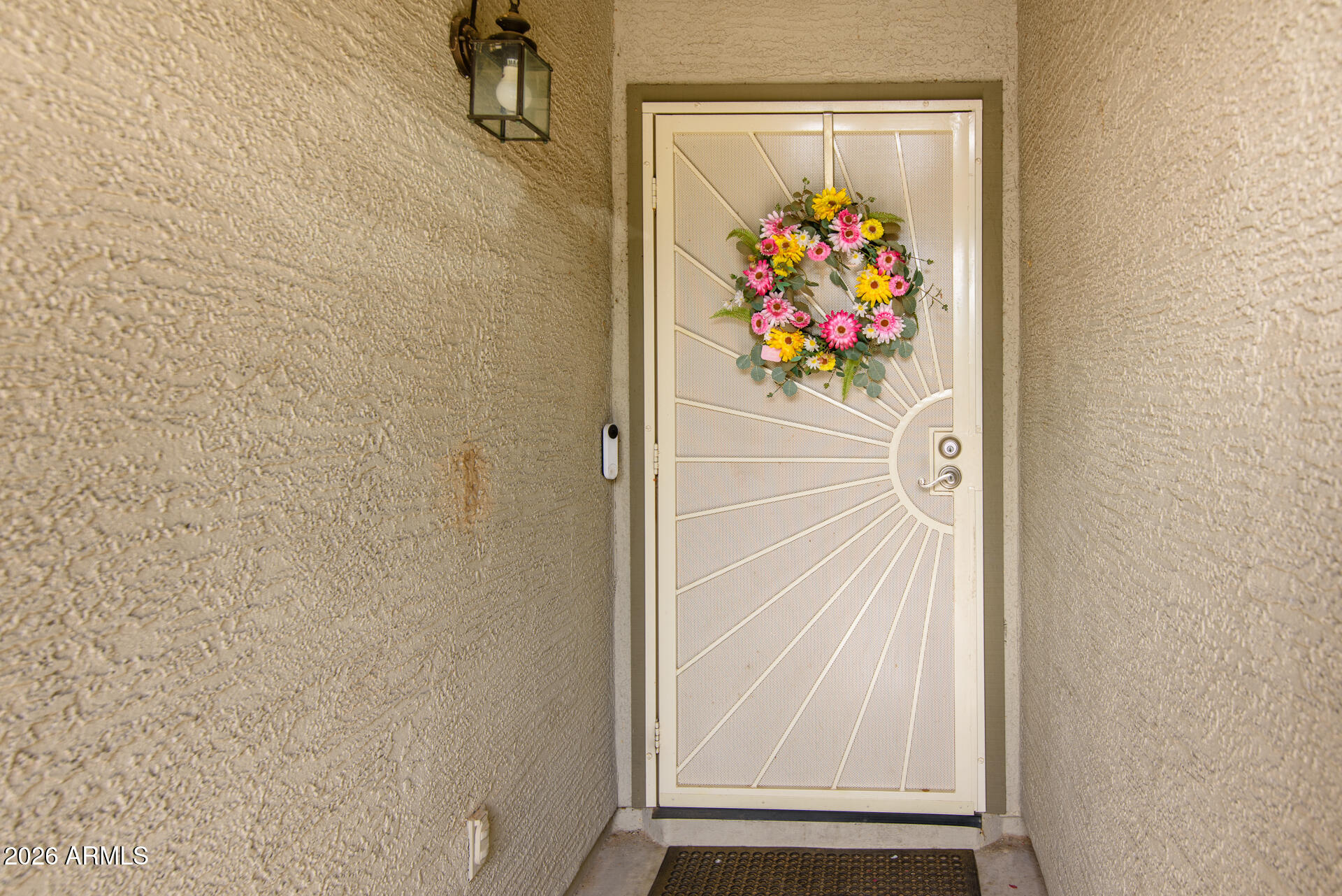 46000 W GUILDER Avenue