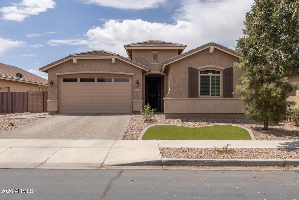 Photo of 20747 E Mockingbird Drive, Queen Creek, AZ 85142 (MLS # 7042101)