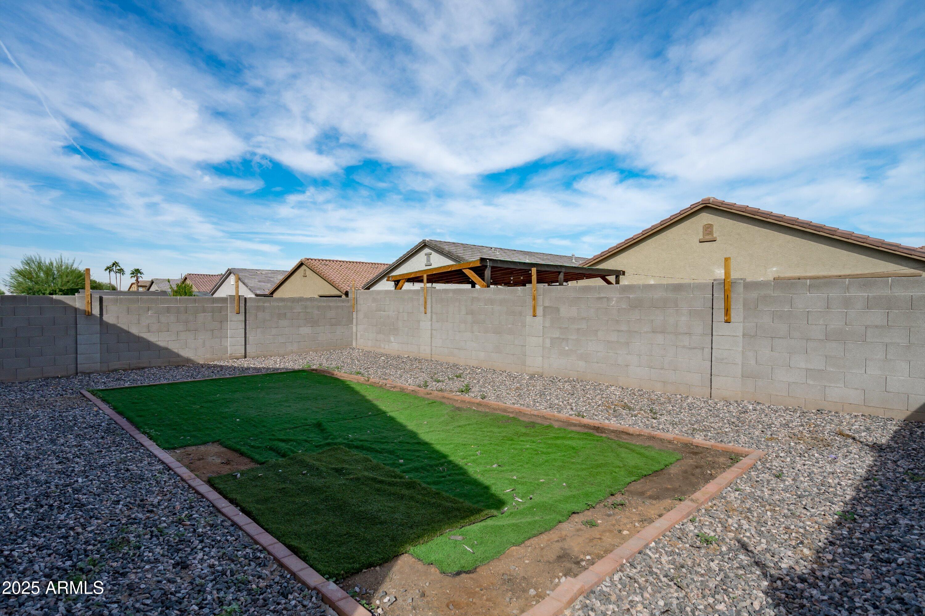 SUNSET FARMS PARCEL 4 - Residential