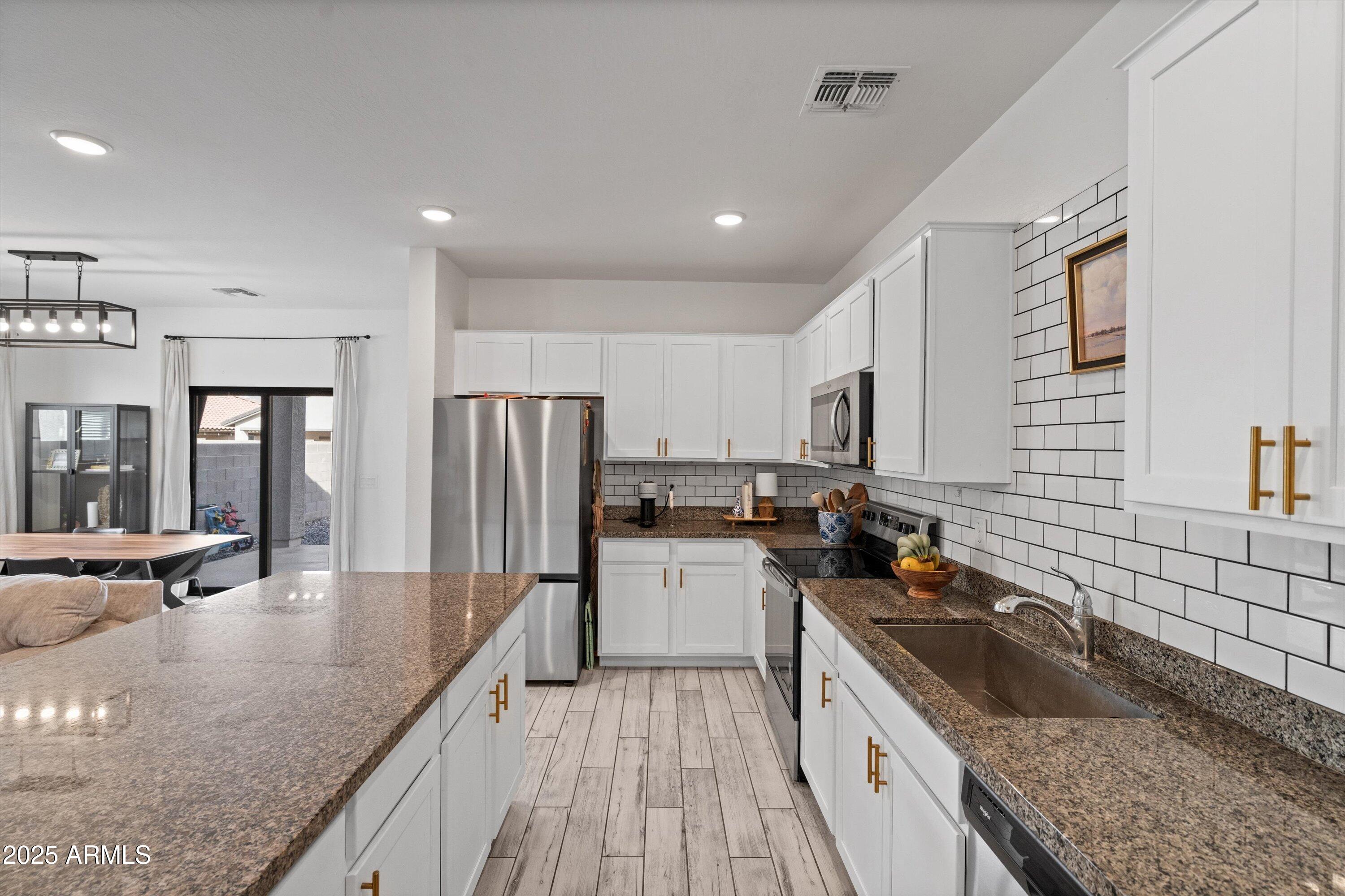SUNSET FARMS PARCEL 4 - Residential