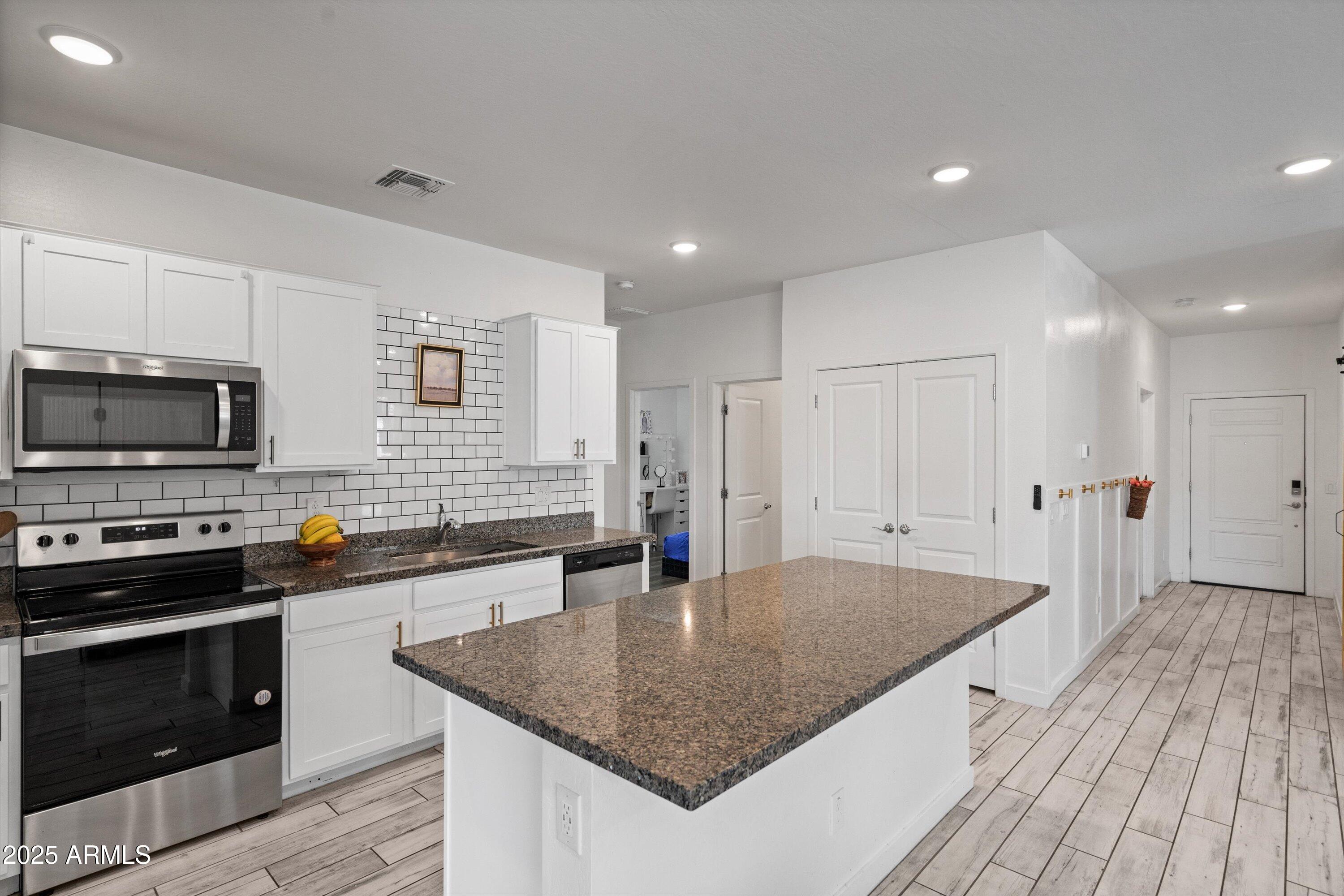 SUNSET FARMS PARCEL 4 - Residential