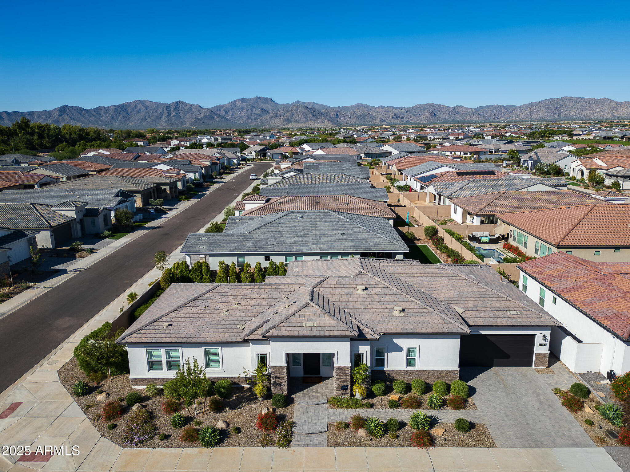 17384 W AUBURN Street