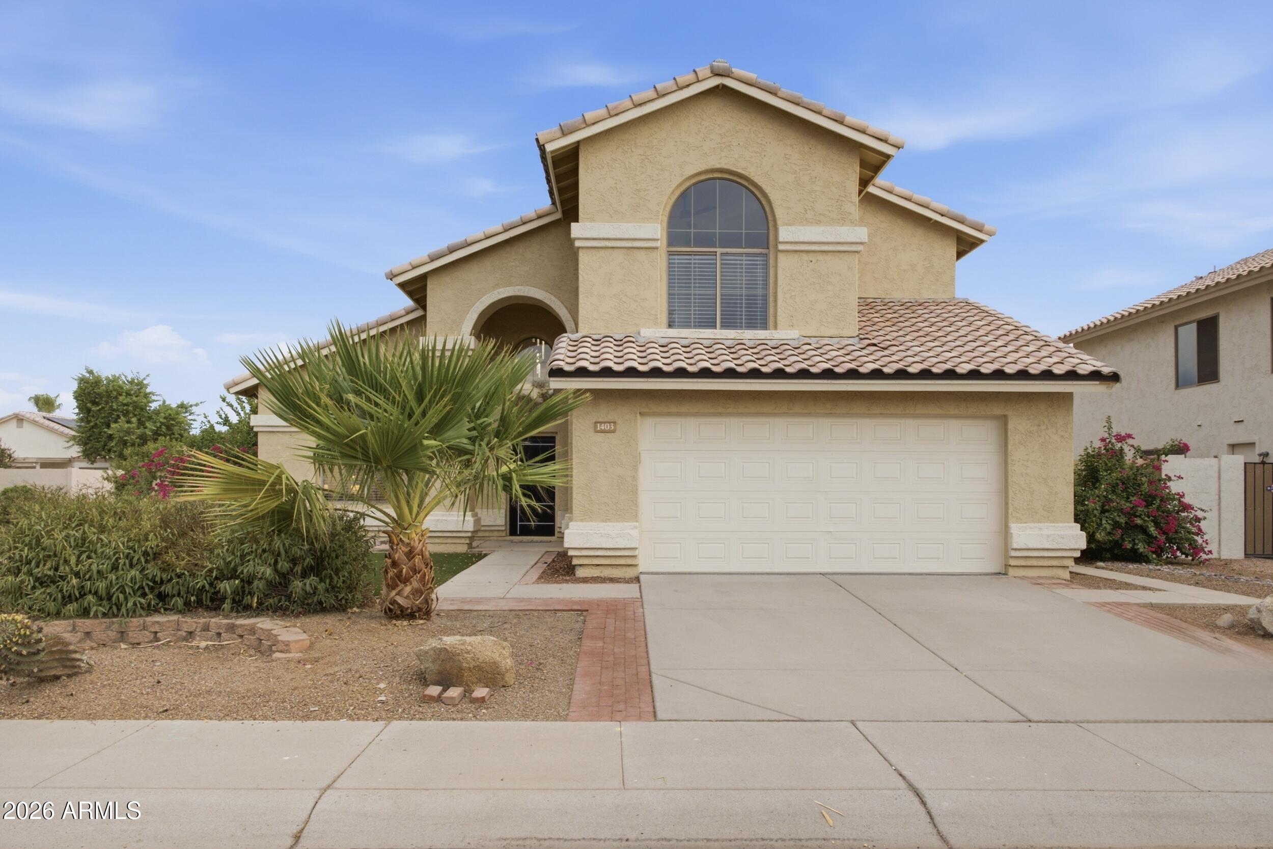 1403 W GOLDFINCH Way