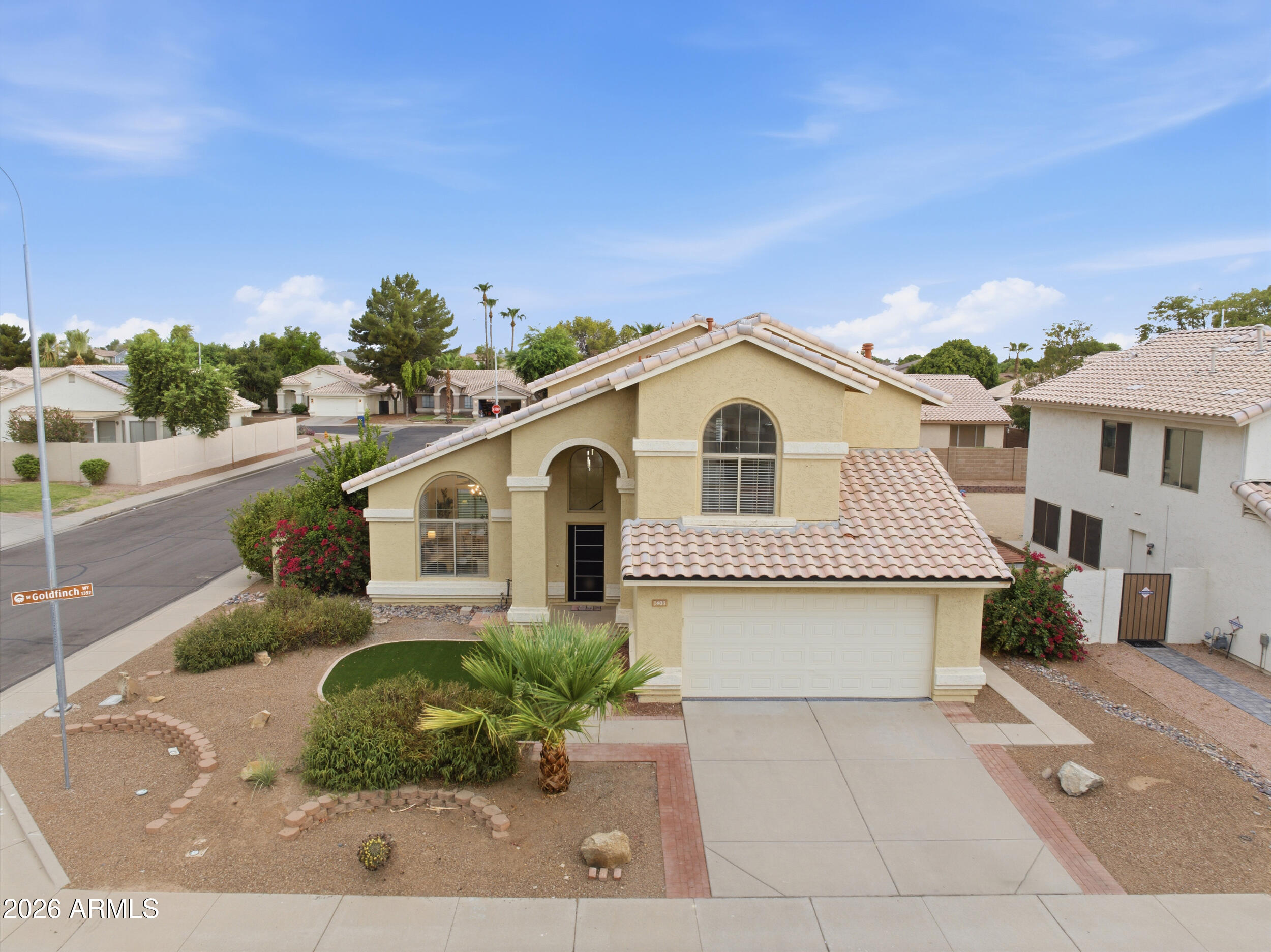1403 W GOLDFINCH Way