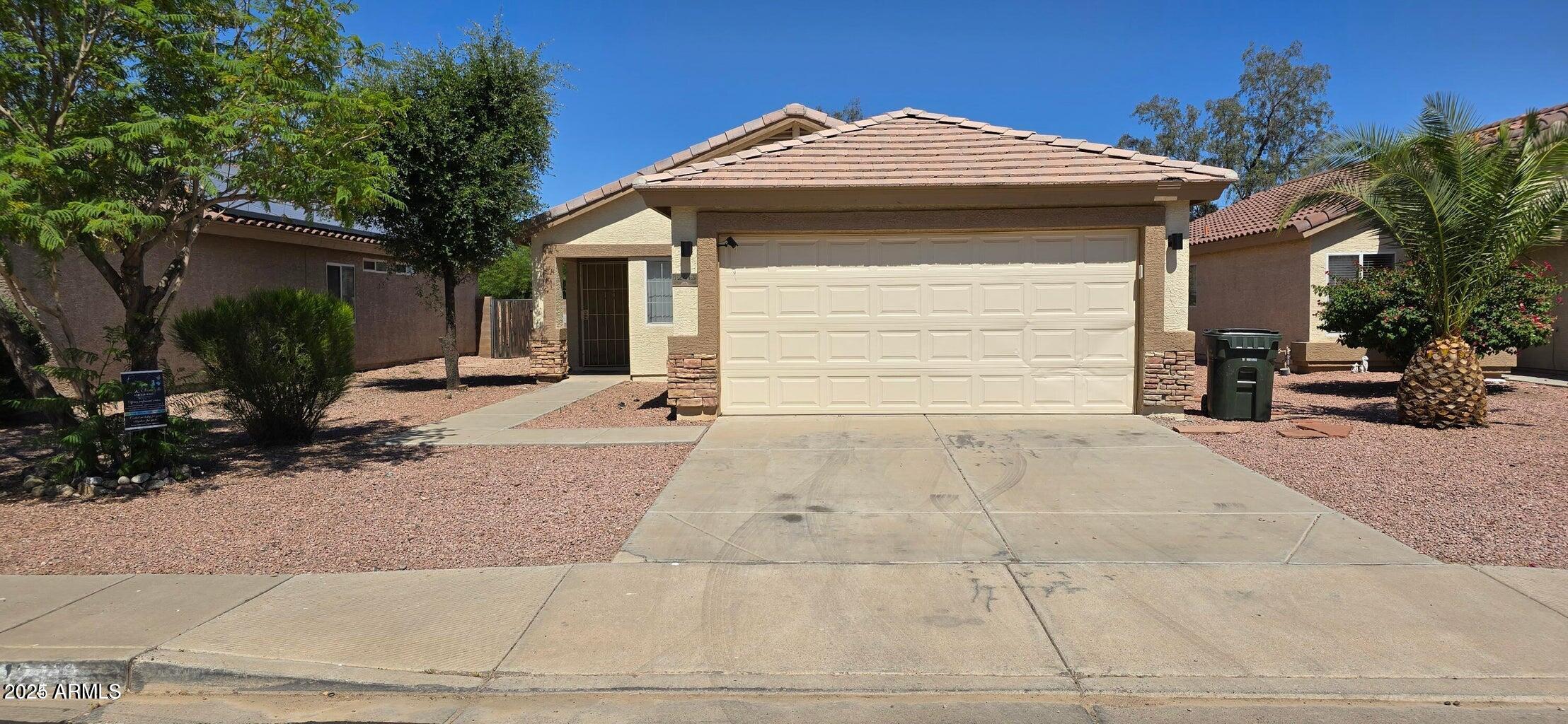 12413 N EL FRIO Street
