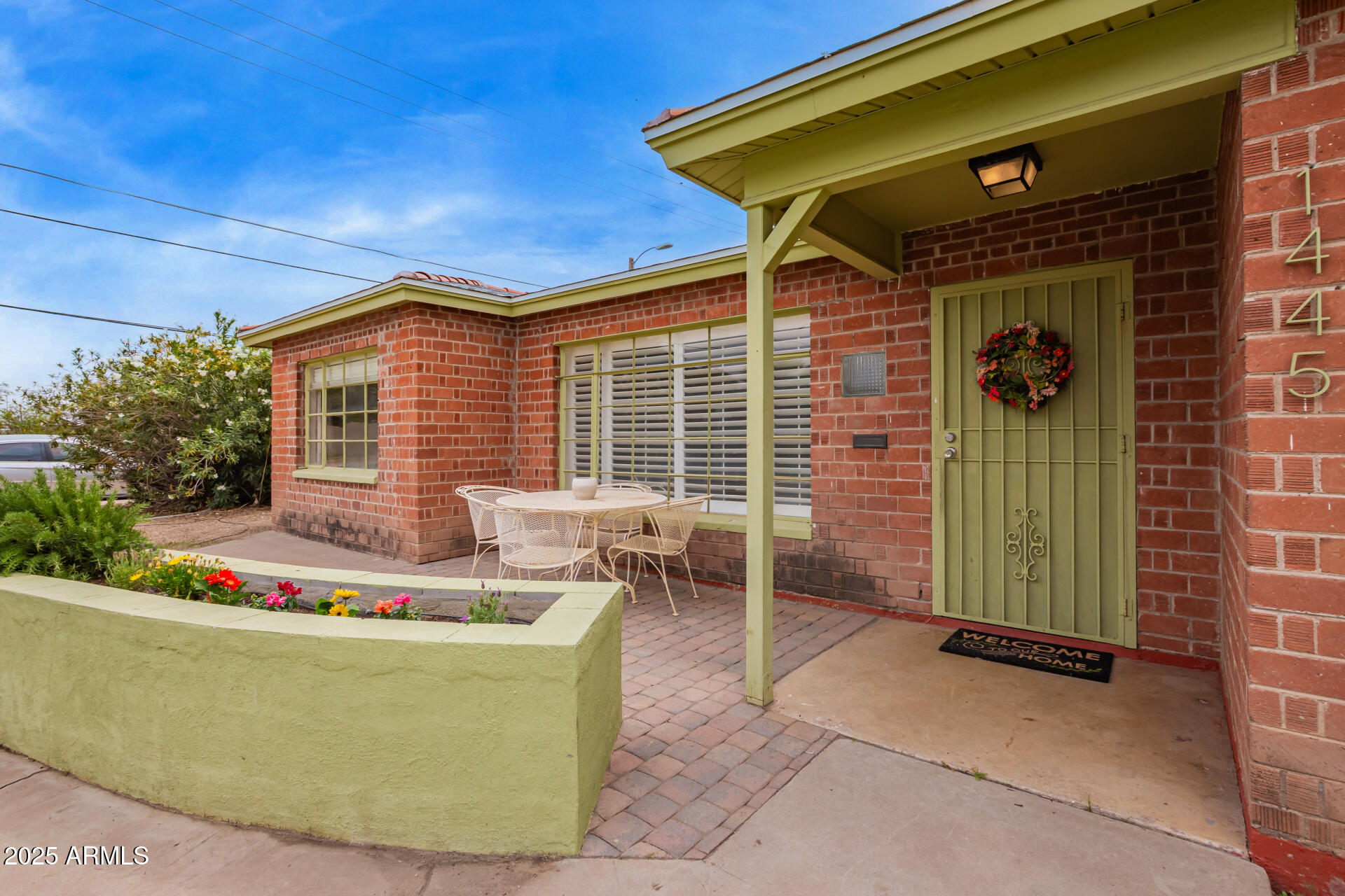 1445 E MONTE VISTA Road