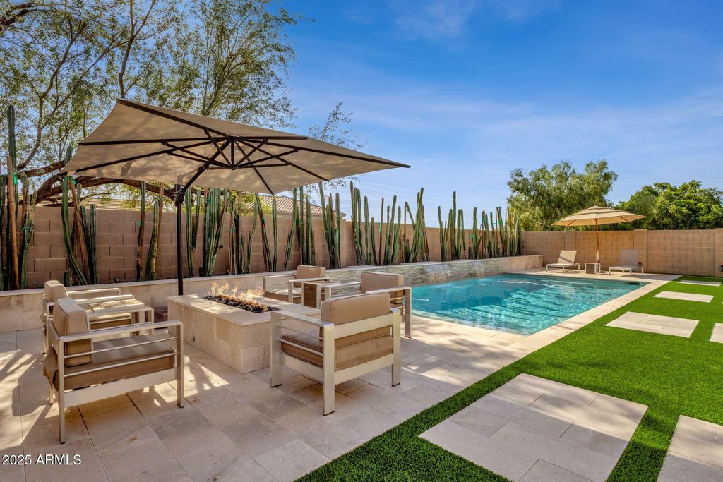 Photo of 10601 E Sheena Drive, Scottsdale, AZ 85255 (MLS # 6949224)