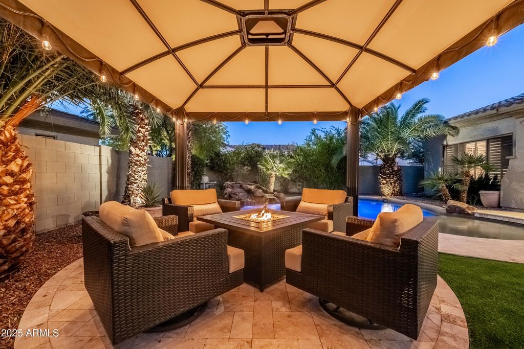 Photo of 4450 E Carriage Court, Gilbert, AZ 85297 (MLS # 6918904)