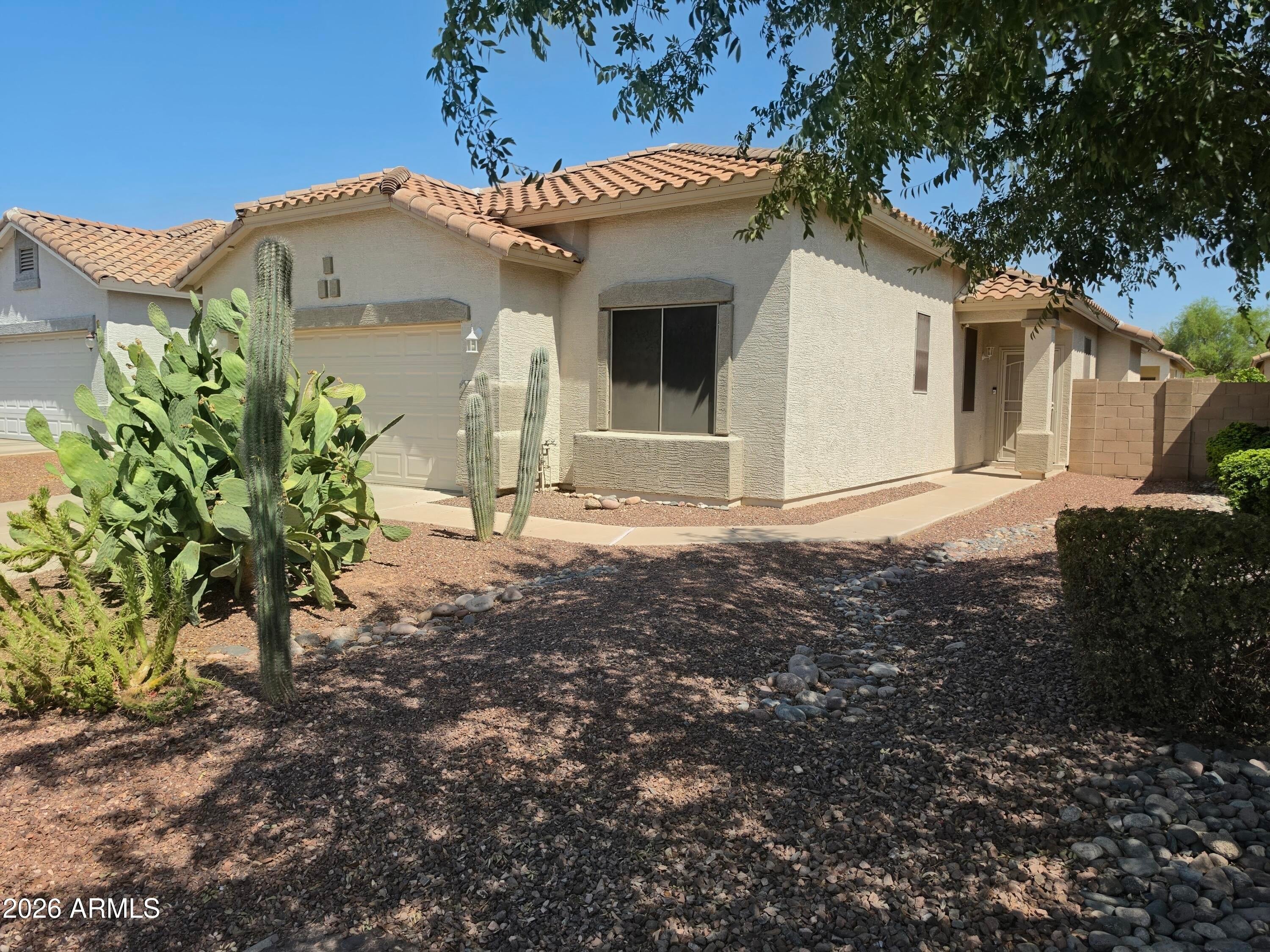 12518 W CERCADO Lane
