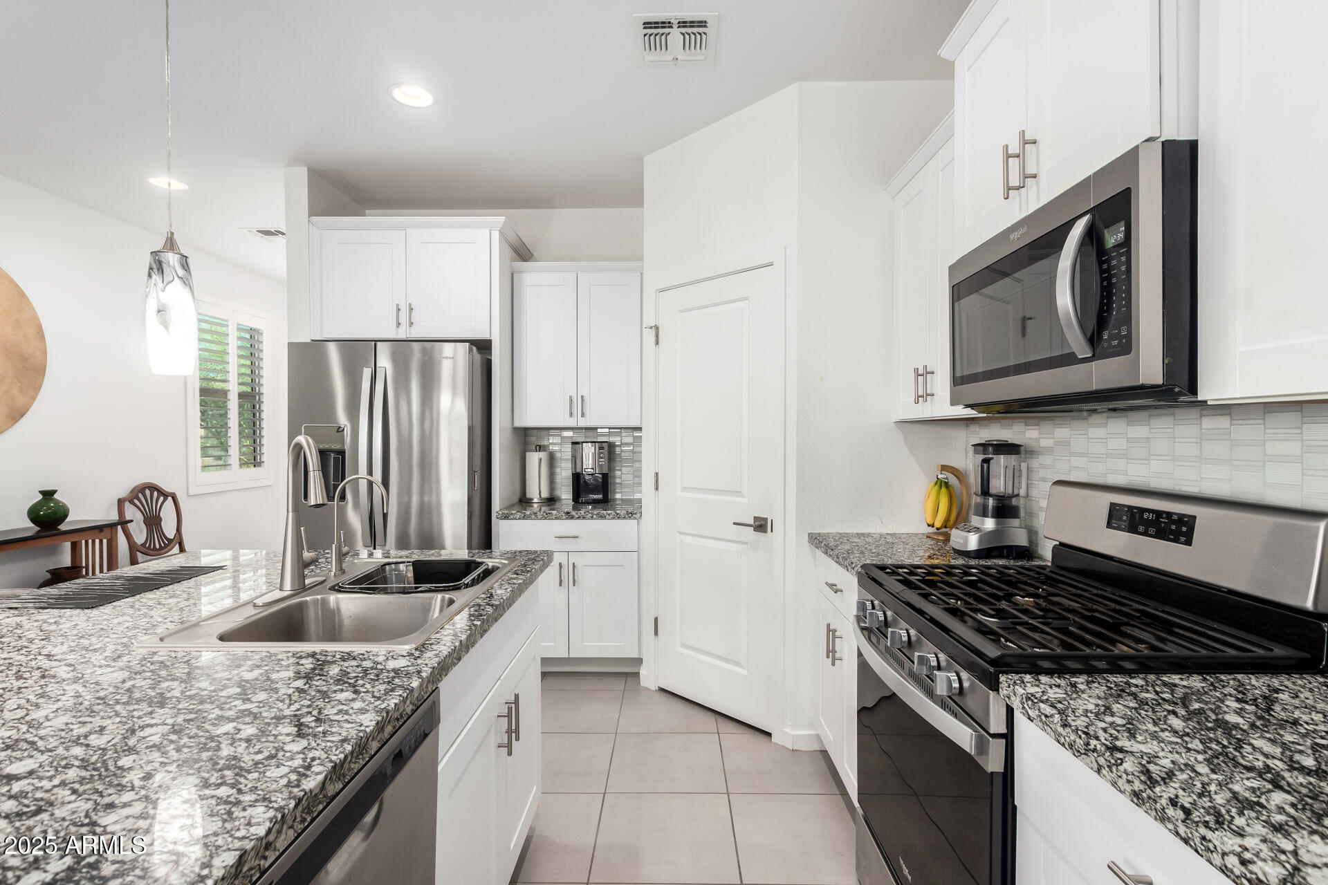 36934 N SIDEWINDER Drive