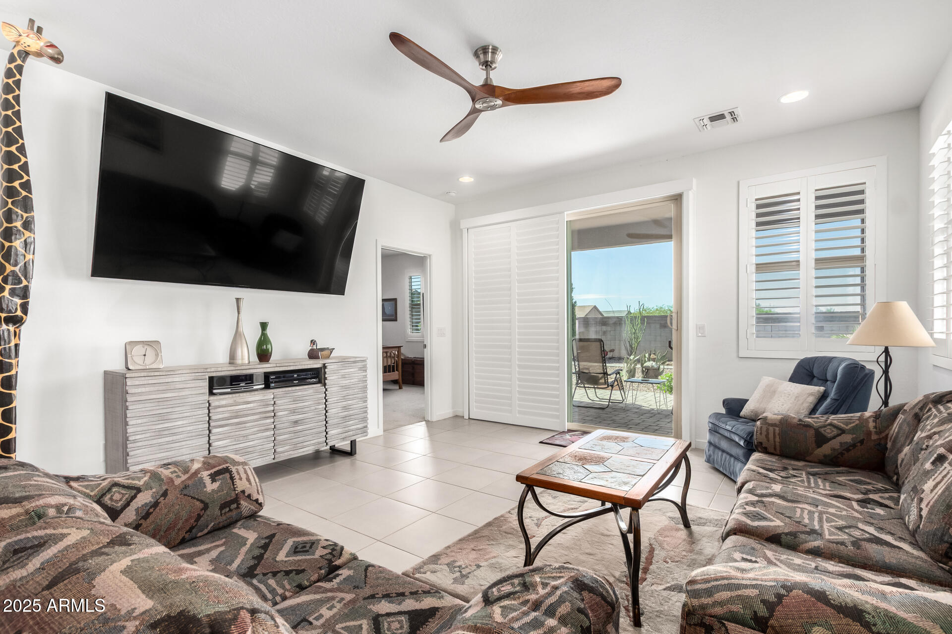 36934 N SIDEWINDER Drive